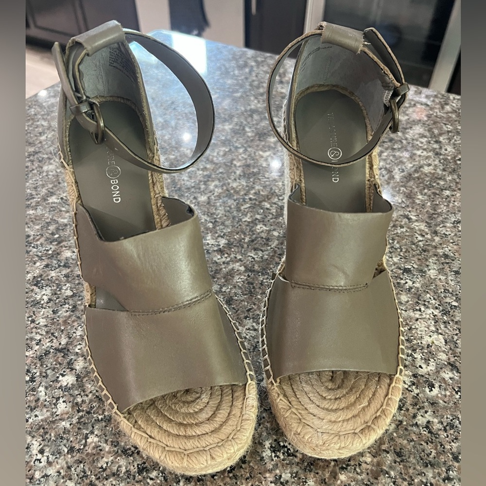 Treasure & Bond Gray Espadrille Wedge Sandals size 8 - worn once